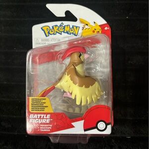Pokémon Pidgeotto Battle Figure - Brown & Cream